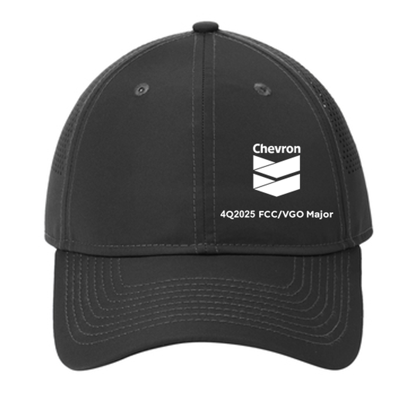 CHEVRON New Era ® Perforated Performance Cap - BLACK